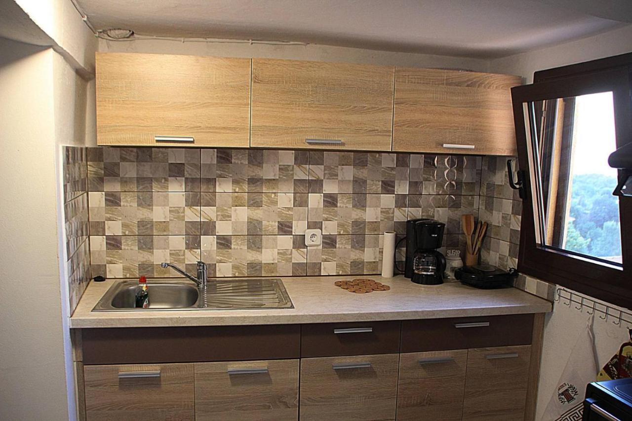 Traditional House "Plystario" Arnea Exterior foto