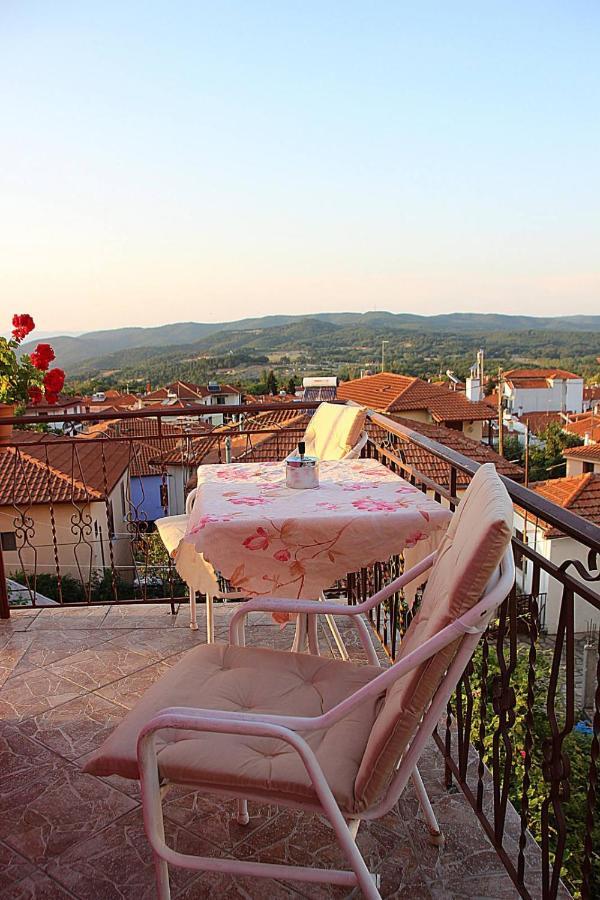 Traditional House "Plystario" Arnea Exterior foto